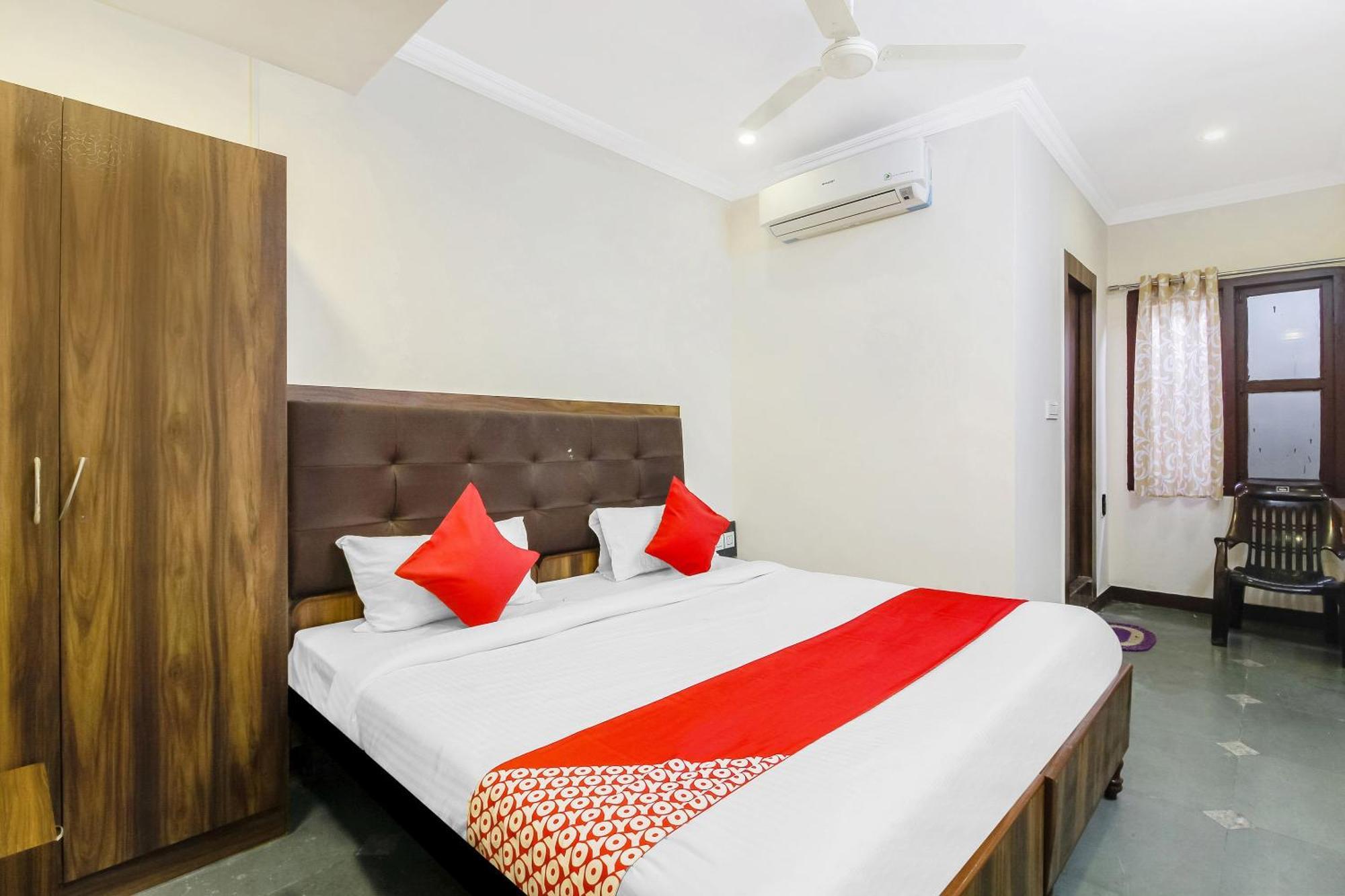 Hotel O Tokyo Hyderabad Exterior photo